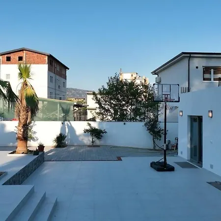 Sierra Villa *